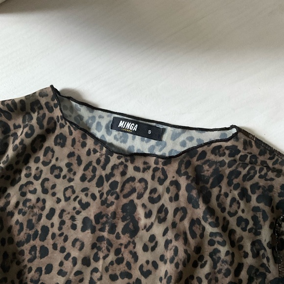 new! Mesh long sleeve top leopard; animal print. Minga - Picture 2 of 3